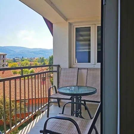 Aparthotel Ananas Centar Bolnica Besplatan Parking 4*