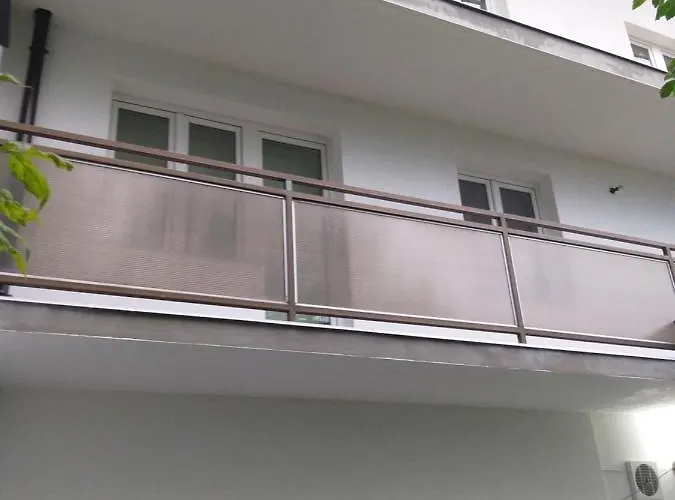 Ananas Centar Bolnica Besplatan Parking Aparthotel